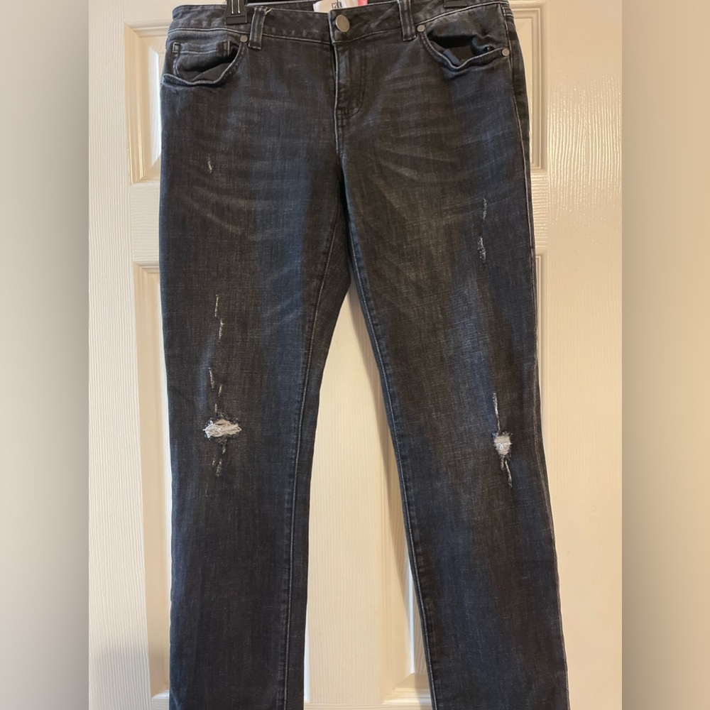 Boyfriend jeans, cabi. Distressed size 8.